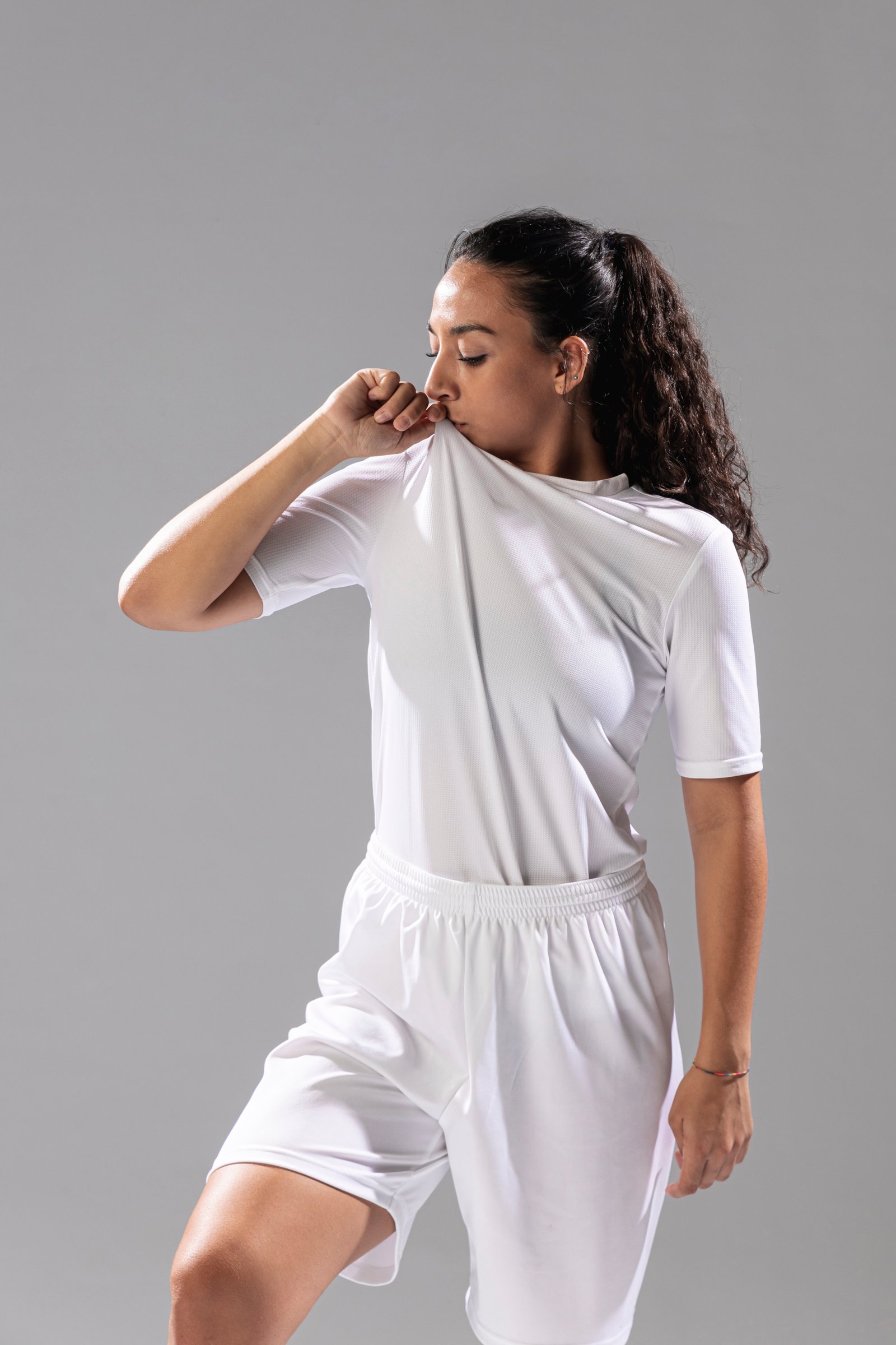 Model checking freshness of FlexNova Activ t-shirt